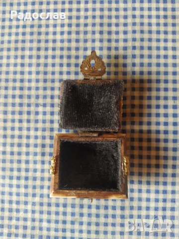 стара малка кутия от кост, снимка 7 - Декорация за дома - 50634701