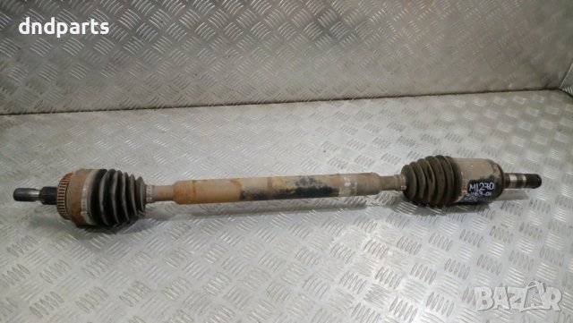 Полуоска Mercedes ML270 CDI W163 2001г.(предна дясна)
