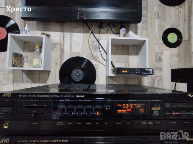 JVC RX-250, снимка 3 - Ресийвъри, усилватели, смесителни пултове - 44278228