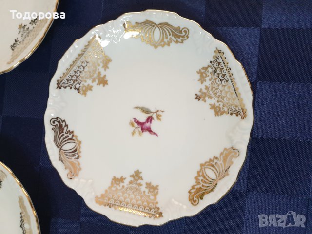 Порцеланови чинийки-Бавария от средата на миналия век., снимка 2 - Чинии - 42765563