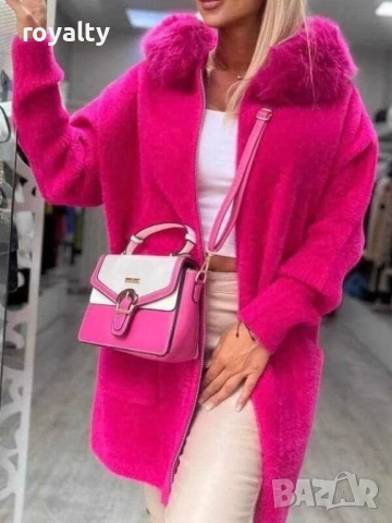 Цикламено палто от алпака с качулка