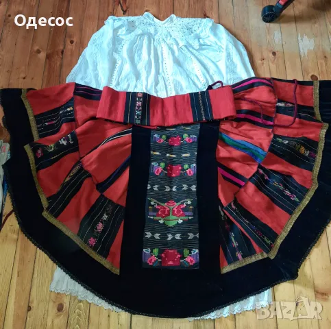 Автентична Северняшка носия, снимка 2 - Антикварни и старинни предмети - 49312628