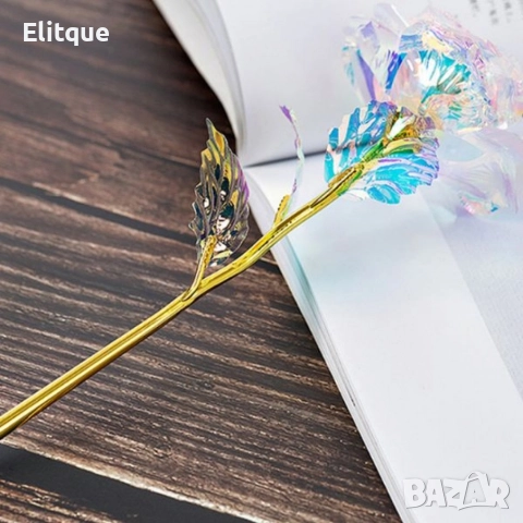 Роза в цветовете на дъгата – изискан подарък за любов и благодарност, снимка 3 - Декорация за дома - 52847175