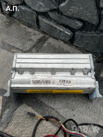 Пасажерска възглавница w220 s320, снимка 2 - Части - 50158522