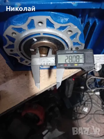 Редуктор , снимка 6 - Резервни части за машини - 48831690