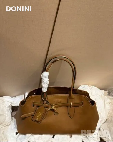 Miu Miu Belair Дамска чанта, кожа, снимка 7 - Чанти - 55930754