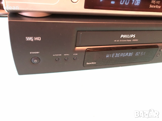 VHS плеъри Philips, снимка 3 - Плейъри, домашно кино, прожектори - 54292970