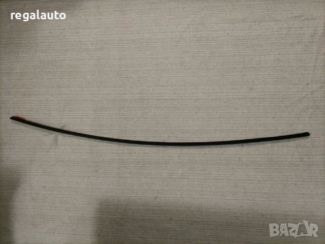 727147969R,лайсна уплътнение под челно стъкло RENAULT ARKANA, снимка 3 - Части - 48357611