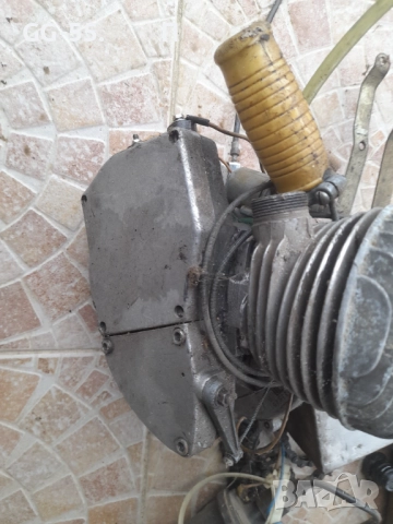 Двигател от мотопед, снимка 3 - Части - 52296845
