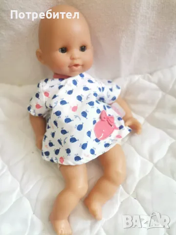 Бебе Короле с оригинална дрешка