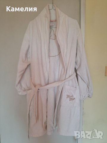 Халат за баня Minnie Mouse, снимка 1