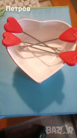 Атрактивен прибор за десерт. , снимка 3 - Аксесоари за кухня - 50218640