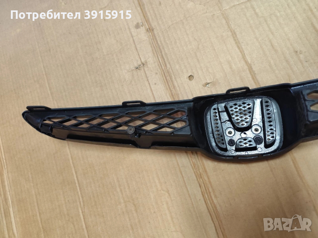 Решетка за предна броня от Honda jazz , снимка 3 - Части - 52889887