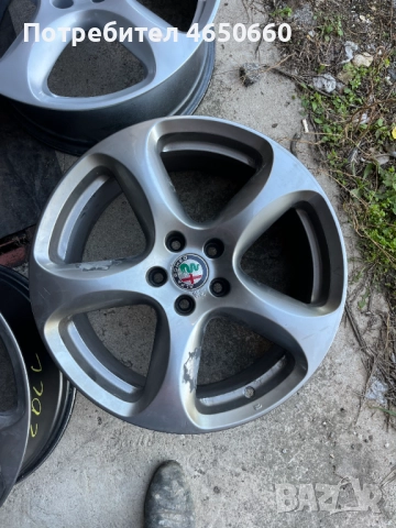 18 цолови алуминиеви джанти за Алфа Ромео, снимка 3 - Гуми и джанти - 52453144