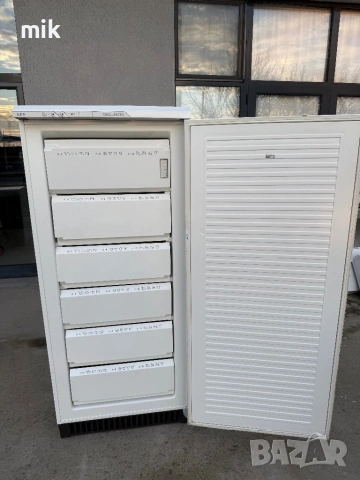 Фризер AEG 155см, снимка 2 - Фризери - 53996203