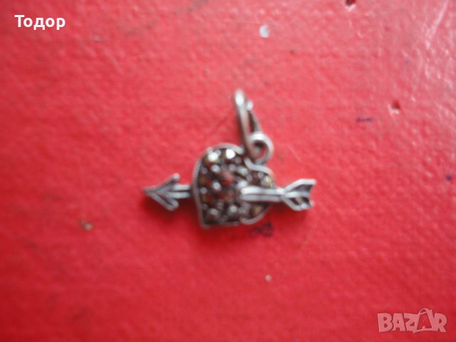 Сребърна висулка медальон  марказити 830, снимка 2 - Колиета, медальони, синджири - 40699562