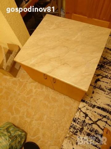 Шкаф за Раховец + посуда 