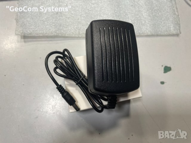 DeTech UP010S захранванe (Ново,5V,2A,10W,5.5x2.5)