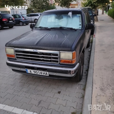 Продавам Форд Експлорър 1