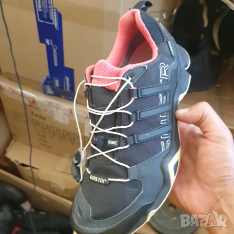 Водоустойчиви маратонки ADIDAS TERREX SWIFT R2 GORETEX номер 39,5-40 2/3, снимка 4 - Маратонки - 50570564