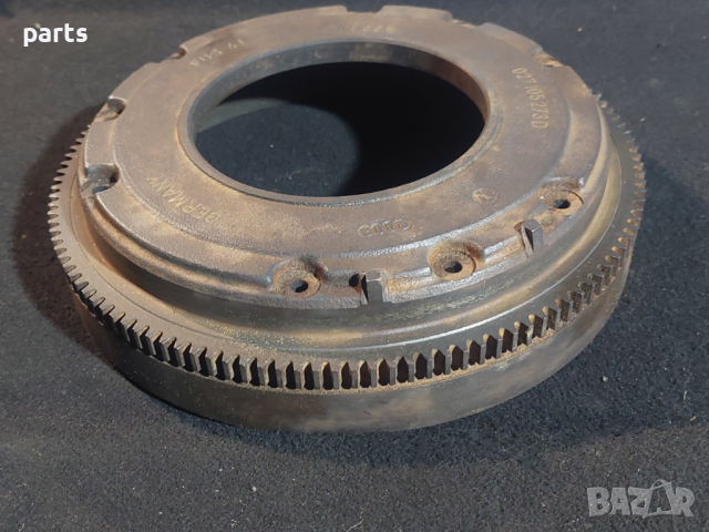 Маховик 1.4 VW Голф 4 - Ауди А3 8L - Сеат - Шкода - 027105273D N, снимка 5 - Части - 44816652