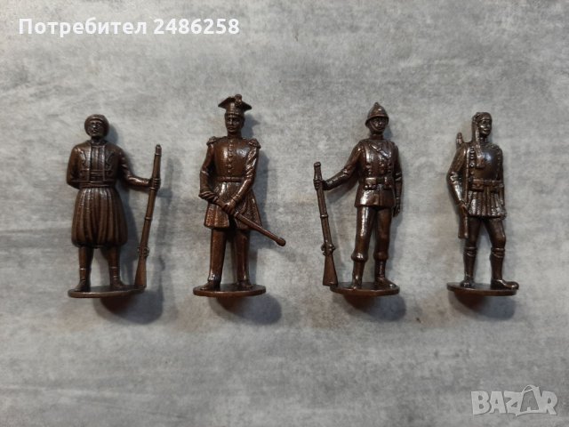 Метални фигурки - войници 19-ти Век от Киндер яйца