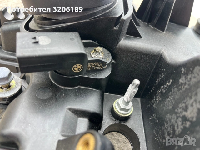 Капак клапани за БМВ 320 дизел Е46 / BMW 320 diesel E46, снимка 7 - Части - 54020401