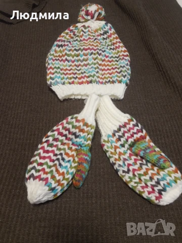 Шапка и ръкавици ,вълна ръчно плетени,комплект, снимка 3 - Шапки - 51005069