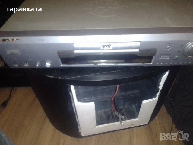 DVD player германски Cat, снимка 4 - Плейъри, домашно кино, прожектори - 53195603