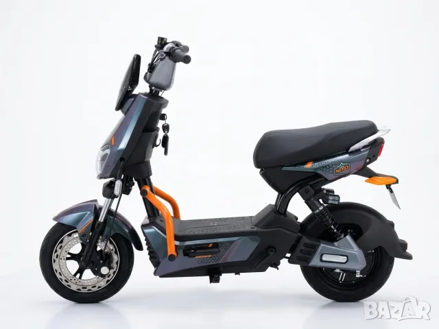 Електрически скутер с педали, 2000W, 60V, бял или хамелеон, снимка 2 - Мотоциклети и мототехника - 54627814