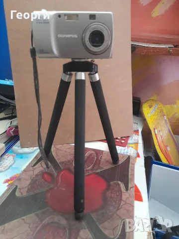 стативи за фотоапарати и леки камери