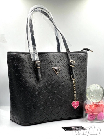 чанти guess 38х30см, снимка 10 - Чанти - 51442310