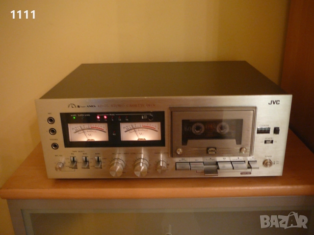 JVC KD-75, снимка 4 - Ресийвъри, усилватели, смесителни пултове - 51662942