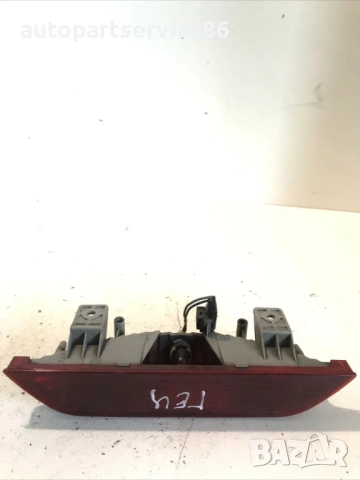 Трети стоп за Hyundai Getz 1.5 CRDi (2004) 92750-1C0, снимка 2 - Части - 54340351