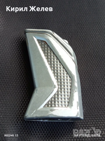 Стара метална запалка MARLBORO работи нестандартна форма за ЦЕНИТЕЛИ 50657, снимка 2 - Други ценни предмети - 50969846