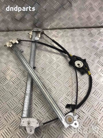 Преден десен стъклоповдигач Lancia Phedra,2004г.