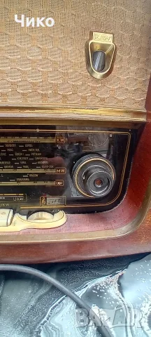 Стар лампов немски радиоапарат Ундине 2, снимка 3 - Антикварни и старинни предмети - 55788993
