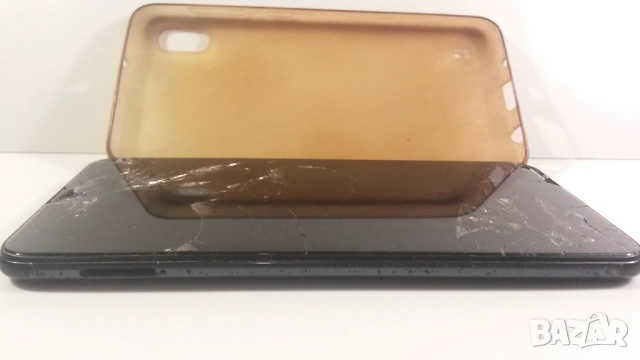 Телефон Samsung SM-A105FN-DS с пукнат дисплей за ремонт или части, снимка 4 - Samsung - 54193779