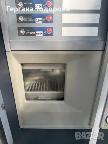 Sanussi Spacio Зануси Спацио Работеща!!!, снимка 3 - Вендинг машини - 54351454