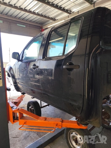 Кабина-Nissan Navara D40 -2.5dci-174кс-2006г, снимка 4 - Части - 53885556
