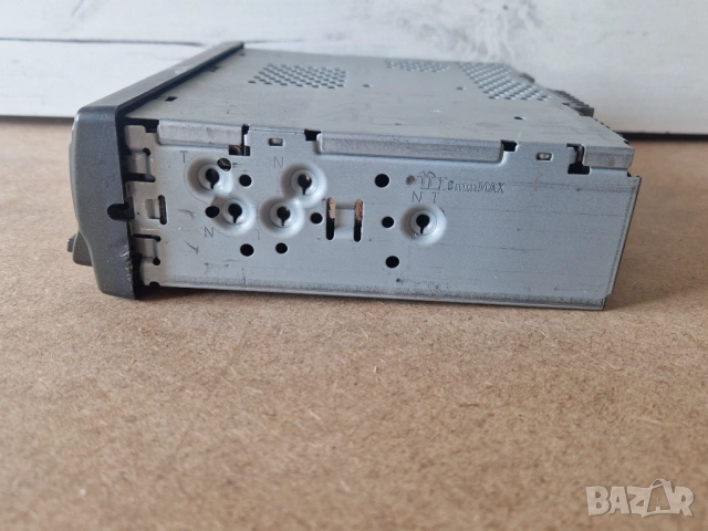 Радиокасетофон за кола pioner, снимка 2 - Радиокасетофони, транзистори - 53155675