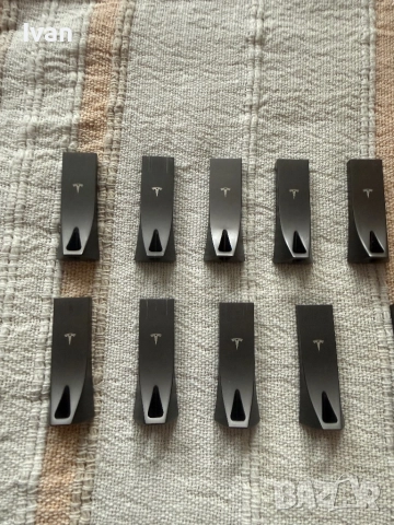  USB Флашка Tesla, снимка 3 - USB Flash памети - 52871834