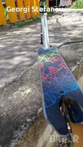 Фристайл тротинетка OXELO, снимка 7 - Скейтборд, ховърборд, уейвборд - 50680461
