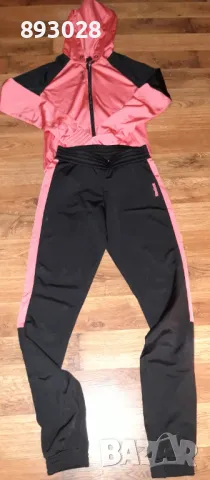 Юношески екип Reebok , снимка 2 - Спортни екипи - 49945622