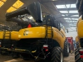 Комбайн New Holland CR10.90, снимка 7