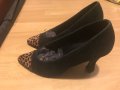 Дамски обувки номер 37 - черен велур с леопардов връх, снимка 1 - Дамски обувки на ток - 30434854