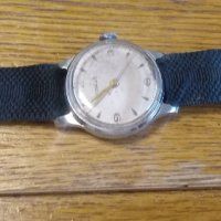 стар ръчен часовник Победа, снимка 2 - Антикварни и старинни предмети - 42713019