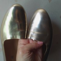 Longchamp. Original. Size 39 Жестоки Златни обувки , снимка 4 - Дамски елегантни обувки - 36872386