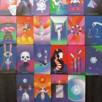 Таро карти, различни от масовите: Linestrider Tarot & Mystic Mondays & Ink Witch Tarot, снимка 12 - Други игри - 32863575