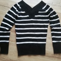 Пуловер, р-р М, снимка 1 - Блузи с дълъг ръкав и пуловери - 31072793
